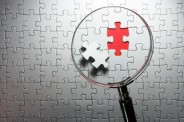 守衛(wèi)平安保障，提防保險(xiǎn)“代理全額退?！敝T多風(fēng)險(xiǎn)危害