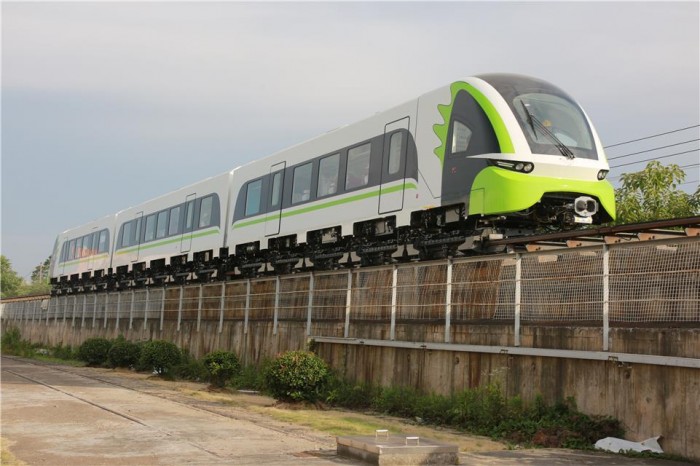 設(shè)計時速160公里 2.0版商用磁懸浮列車下線