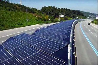 太陽能公路有何神通？既能行車還可為車充電融冰