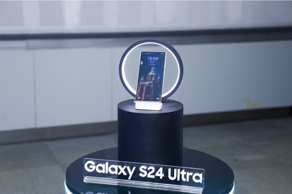 Galaxy AI時(shí)代來臨，高校青年邁入AI新生活